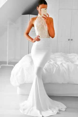 2024 Prom Dresses Mermaid Halter Satin With Applique Sweep Train