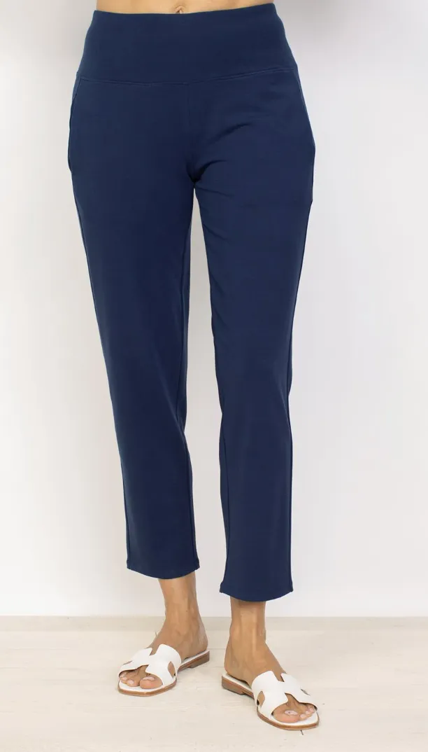 Core Travel Straight Pant