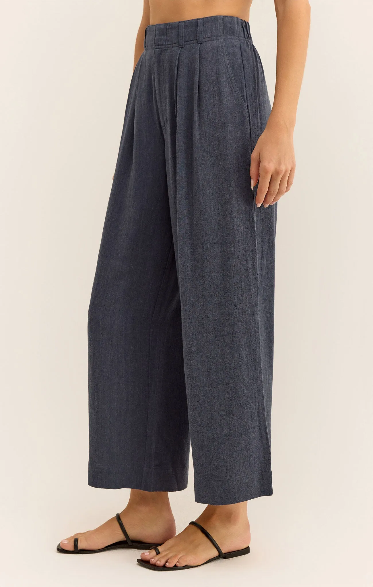 Farrah Pant