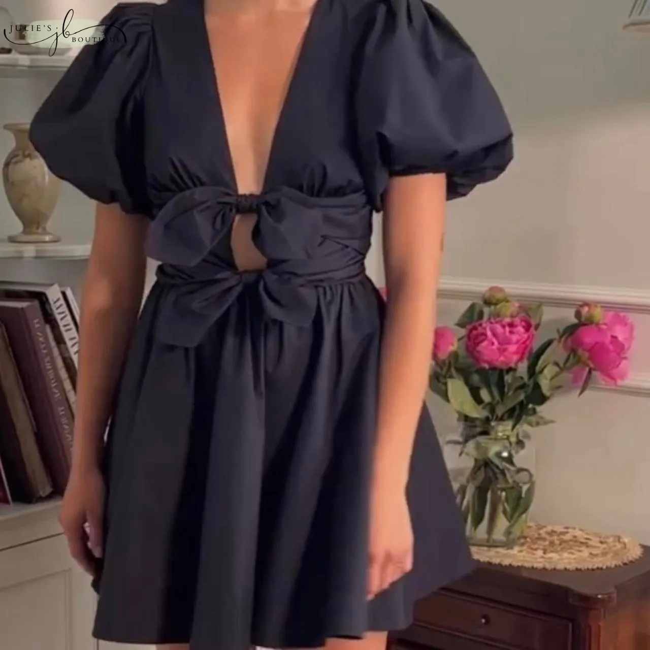 FAYE™ | MINI DRESS WITH PUFFER SLEEVES