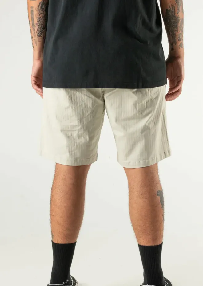FORMER - Prayer Walkshorts - ECRU