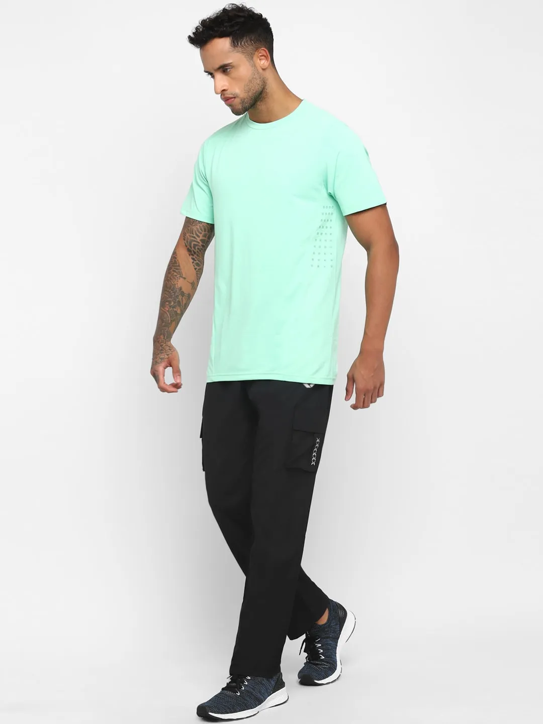 Nivia Cargo Pants for Men/Micro Chex Fabric trackpants with Velcro Pocket -Black(S)