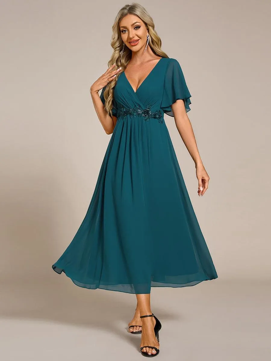 Short Sleeve V Neck Knee Length Mother of the Bride Dress