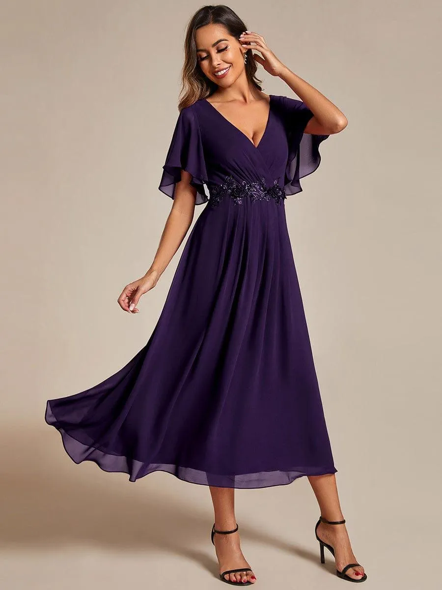 Short Sleeve V Neck Knee Length Mother of the Bride Dress