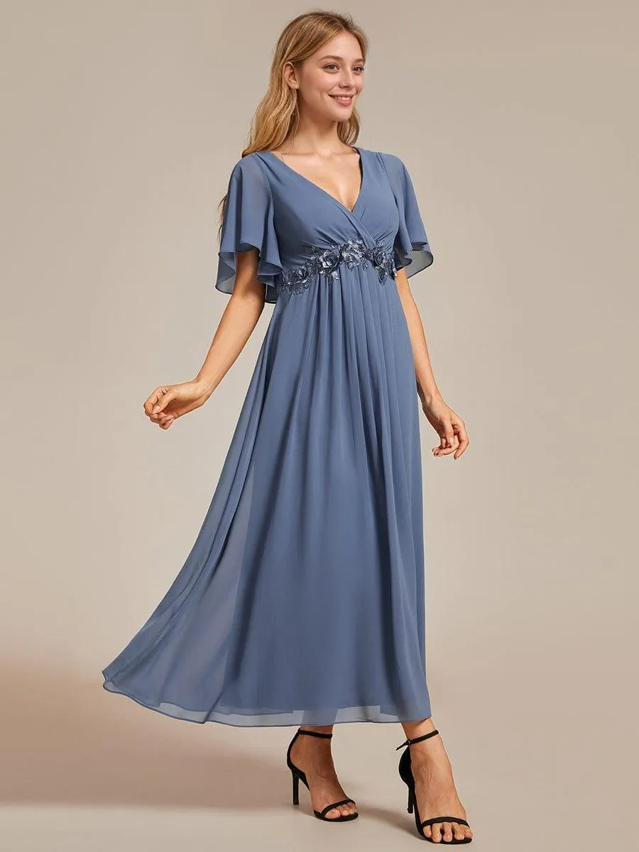 Short Sleeve V Neck Knee Length Mother of the Bride Dress