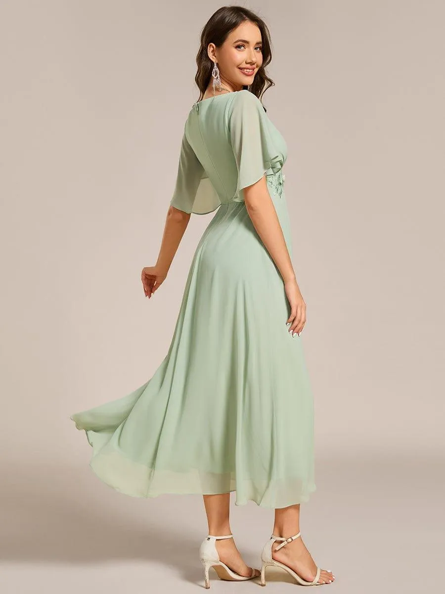 Short Sleeve V Neck Knee Length Mother of the Bride Dress