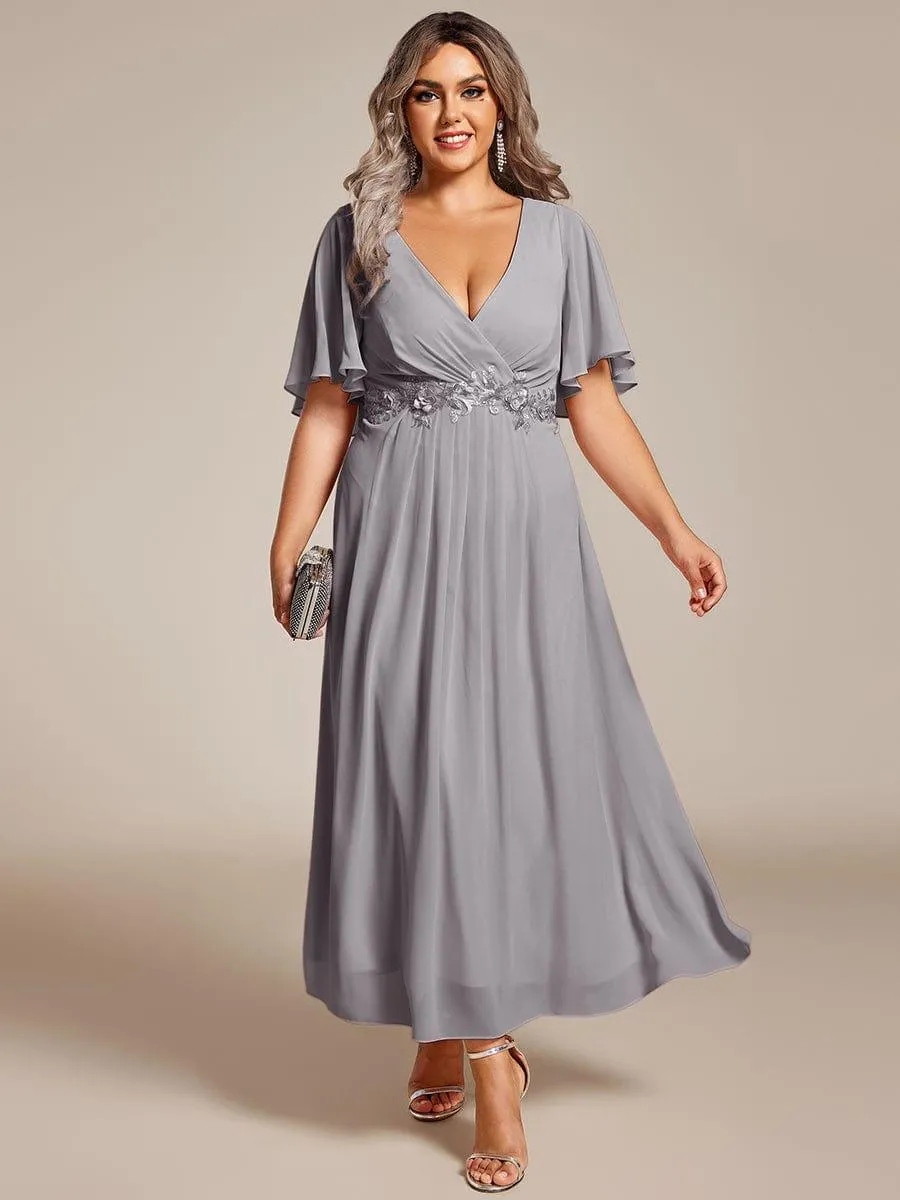 Short Sleeve V Neck Knee Length Mother of the Bride Dress