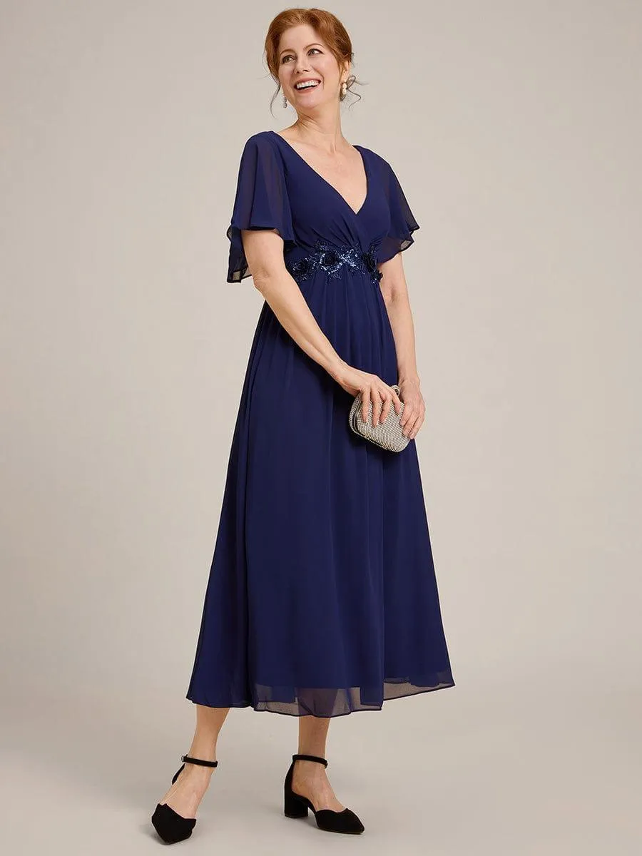 Short Sleeve V Neck Knee Length Mother of the Bride Dress