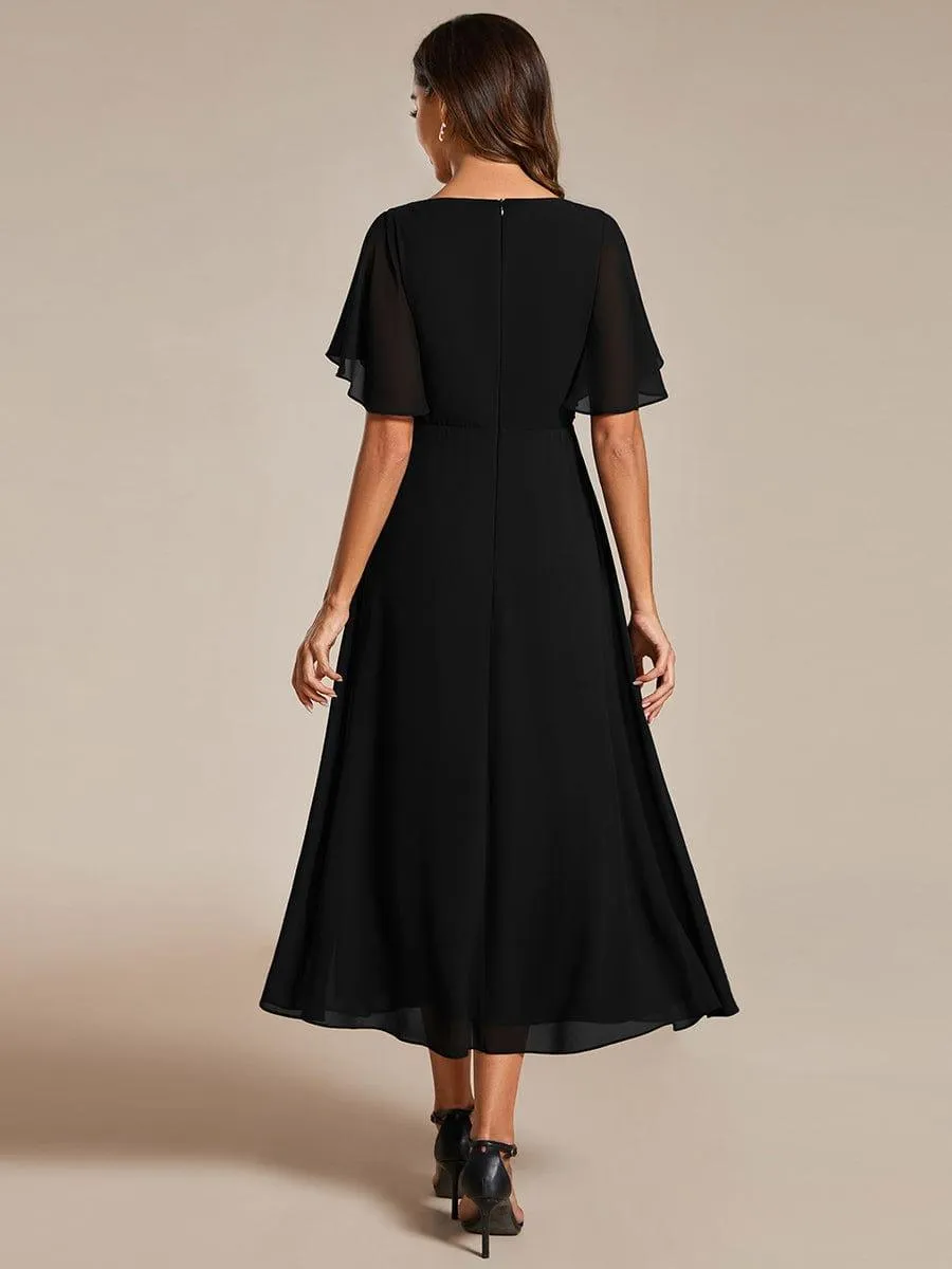 Short Sleeve V Neck Knee Length Mother of the Bride Dress