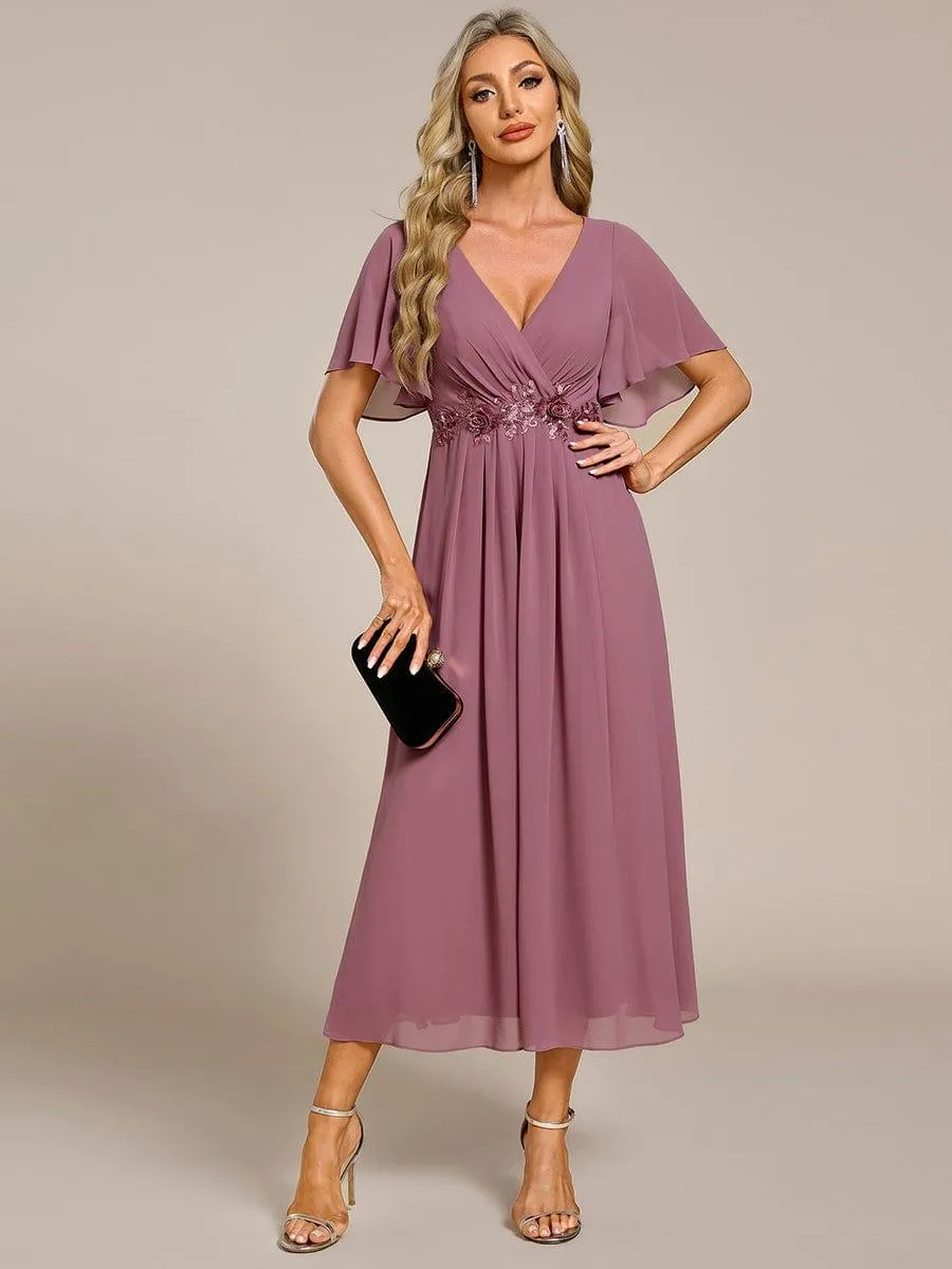 Short Sleeve V Neck Knee Length Mother of the Bride Dress