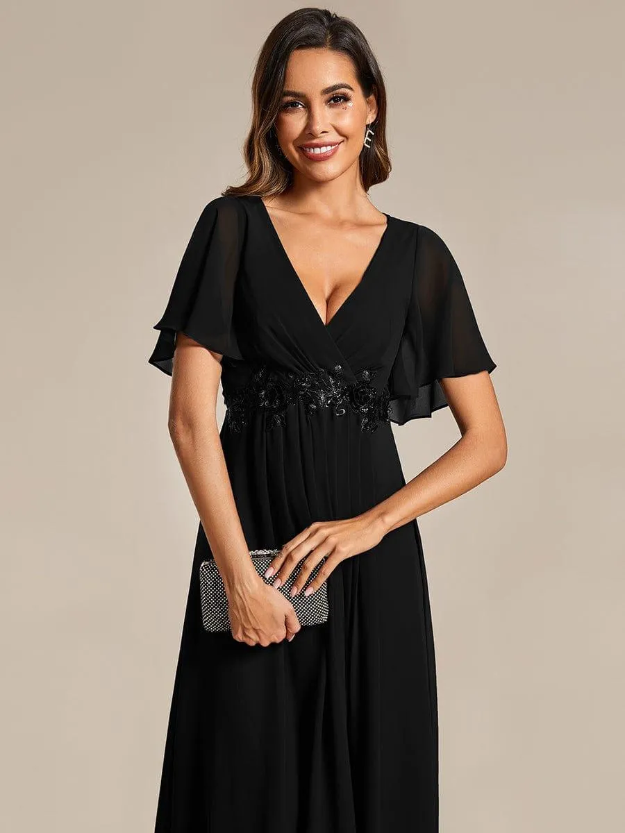 Short Sleeve V Neck Knee Length Mother of the Bride Dress