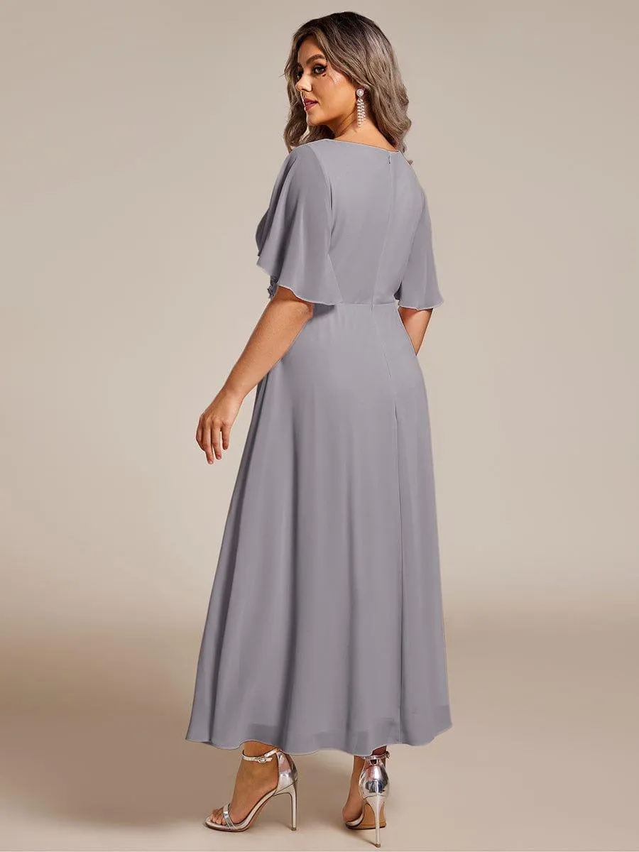 Short Sleeve V Neck Knee Length Mother of the Bride Dress