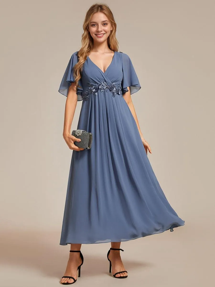 Short Sleeve V Neck Knee Length Mother of the Bride Dress