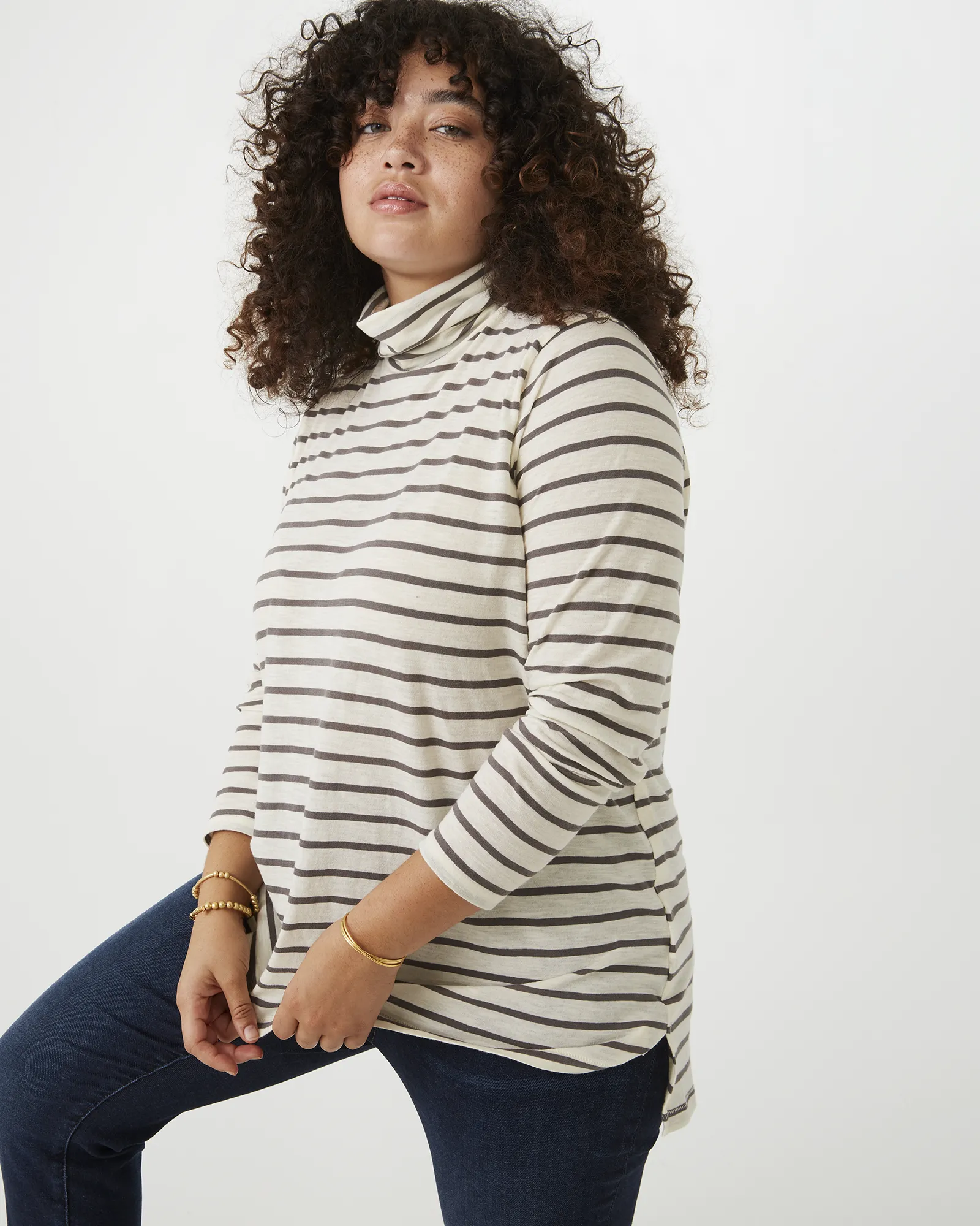 Whisper Cotton Turtleneck | Ivory / Forest Green