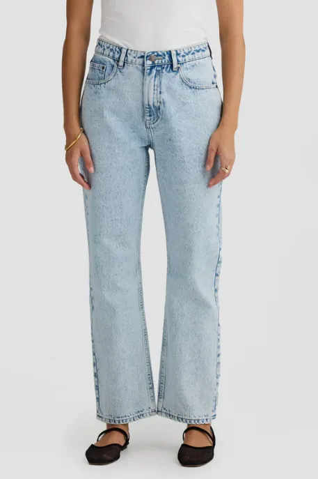 WILLOW - DENIM STRAIGHT JEAN